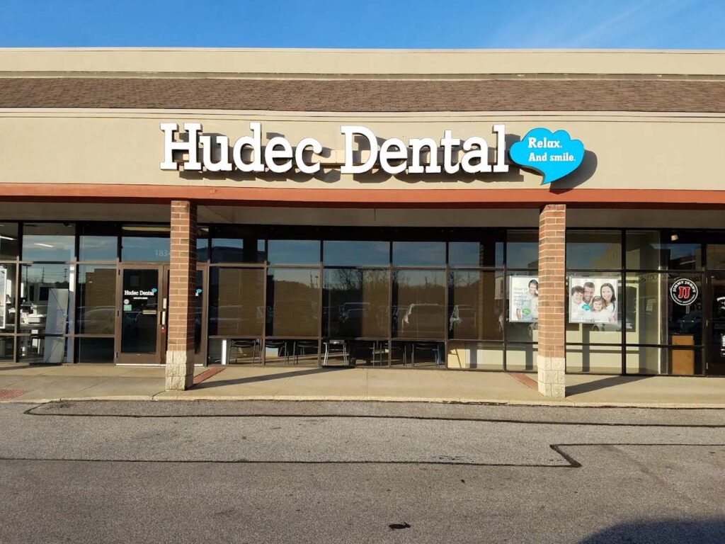 Hudec Dental in Middleburg Heights - plaza