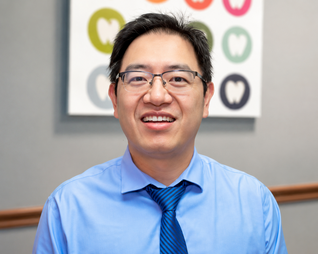 Dr. Wen Zhou professional headshot